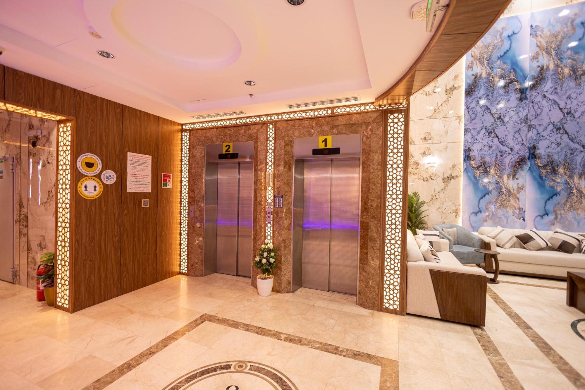 شقق مفروشة واسعة متكاملة La Meca Exterior foto